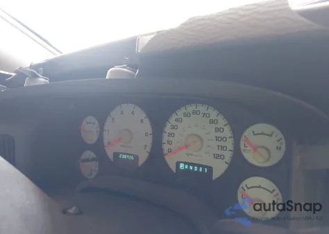 2002 Dodge Ram 1500 St из США, поврежденный, VIN 3D7HA18N32G110597